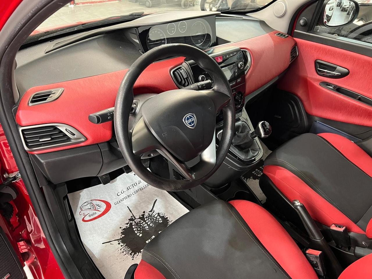 Lancia Ypsilon 1.3 95 CV - Platinum - 2012