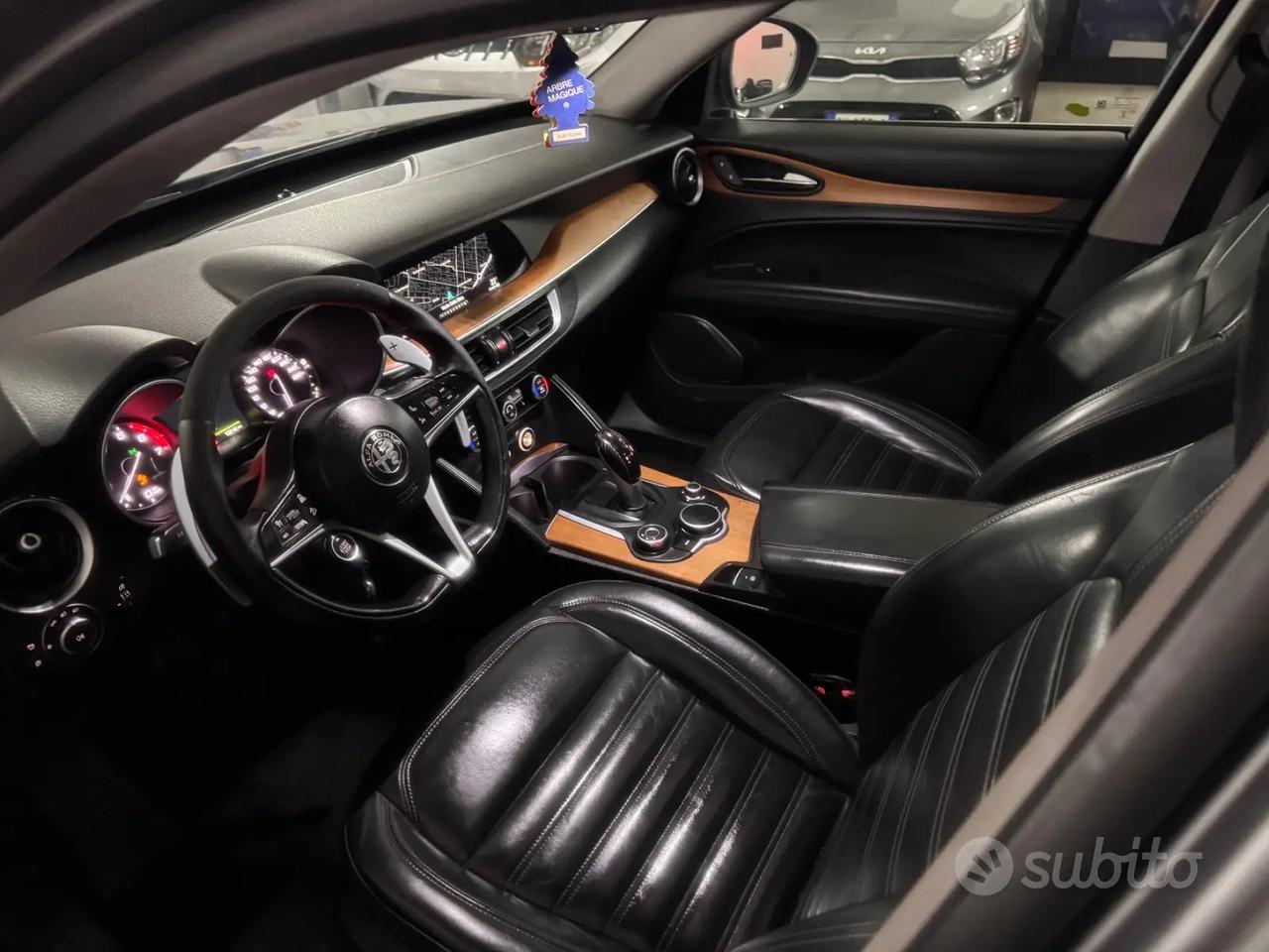 alfa romeo stelvio 2.0 turbo benzina 280cv
