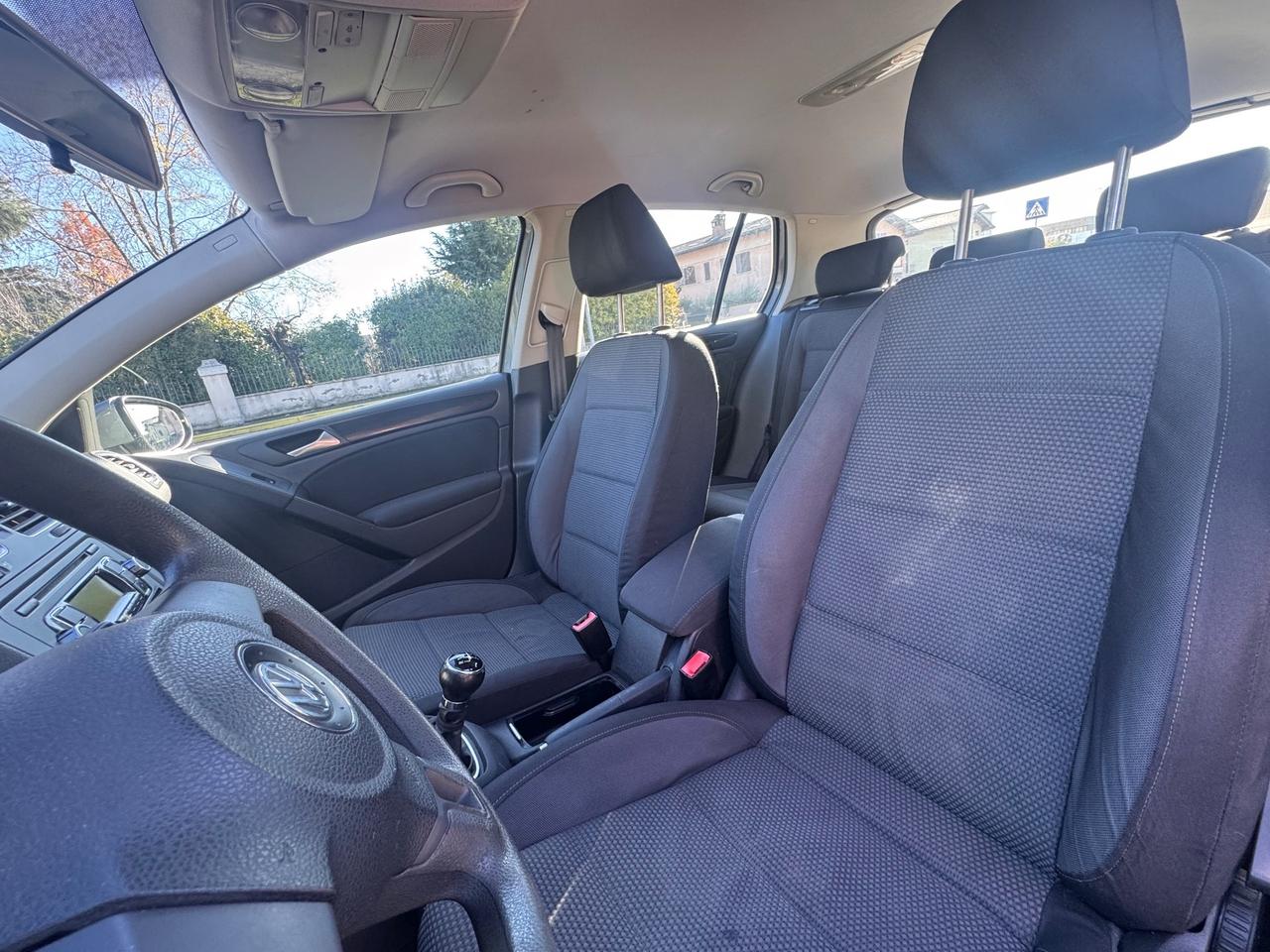 Volkswagen Golf 1.6 5p. Comfortline