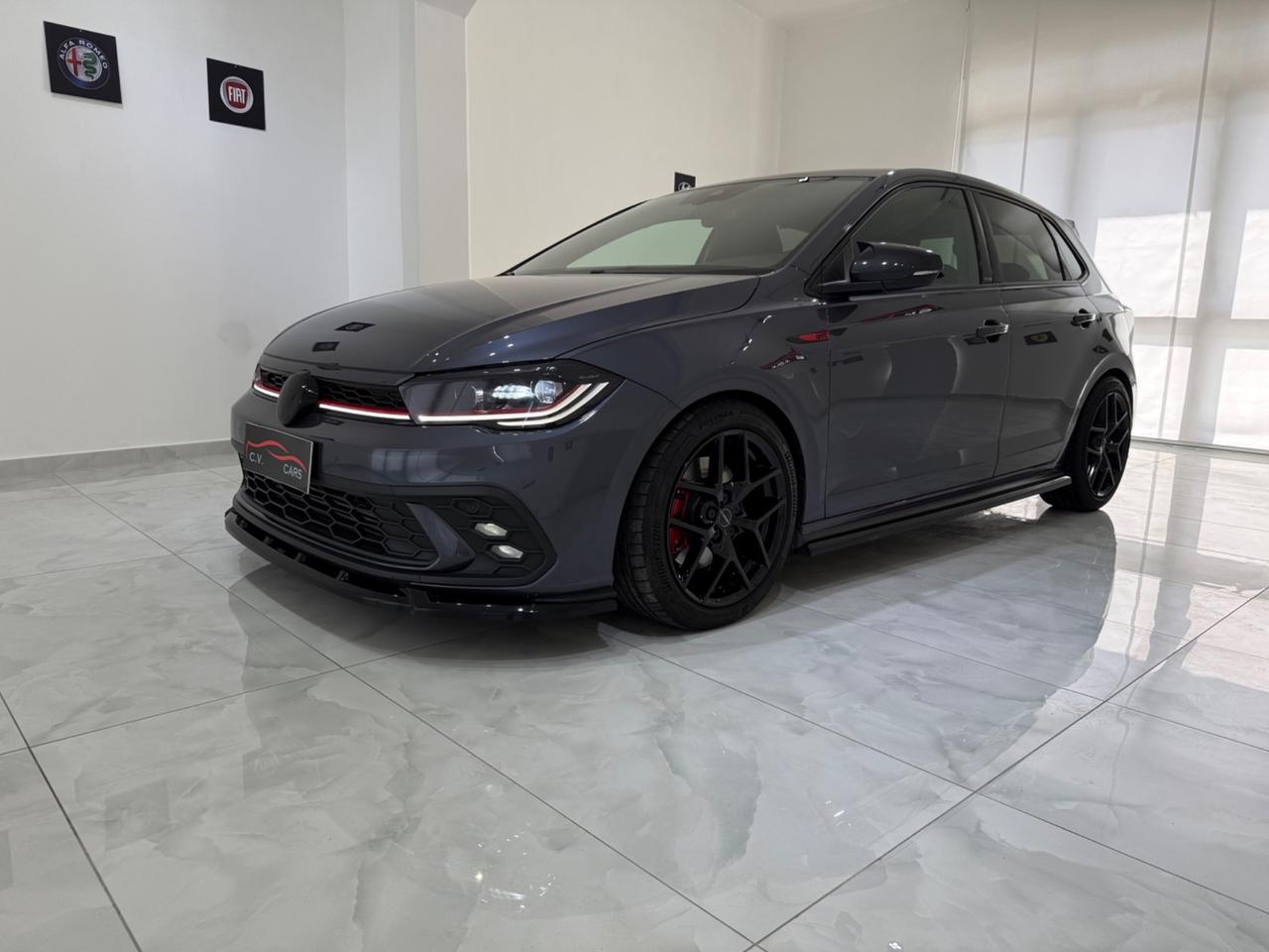Volkswagen Polo 2.0 TSI DSG GTI UNICO PROPRIETARIO