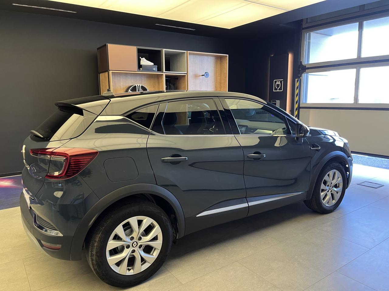 RENAULT Captur II 2019 - Captur 1.0 tce Intens Gpl 100cv my21