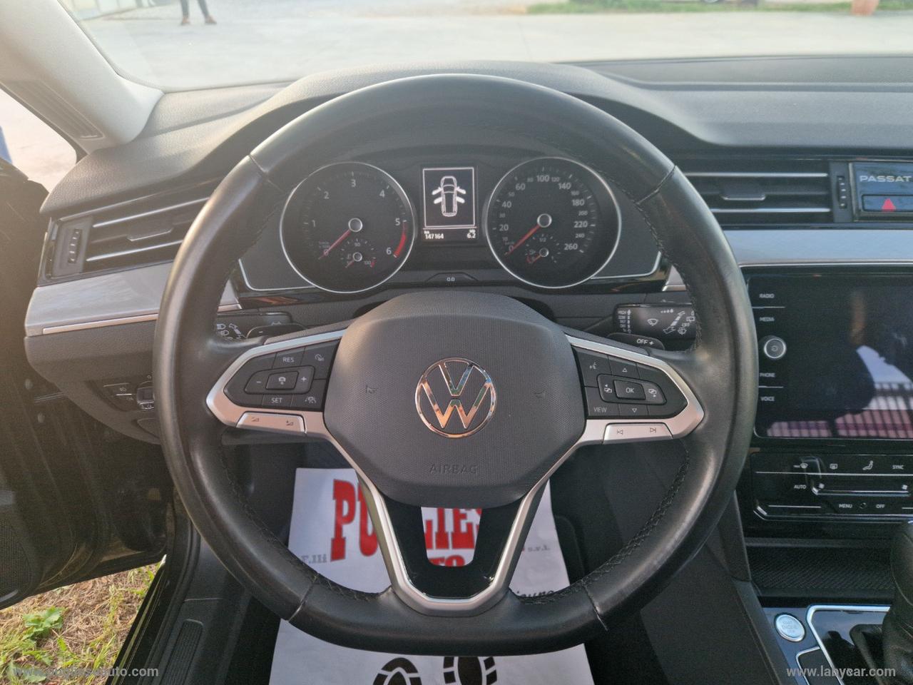VOLKSWAGEN Passat Var. 2.0 TDI DSG Business TETTO