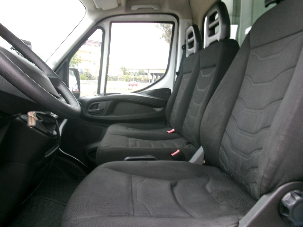 Iveco Daily 35C15 3000 150CV E5 FRIGO ATP FRCX -20° 12/2028 7 PEDANE