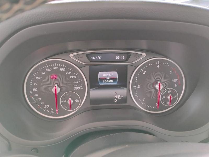 Mercedes-Benz Classe B B 180 d Automatic Sport