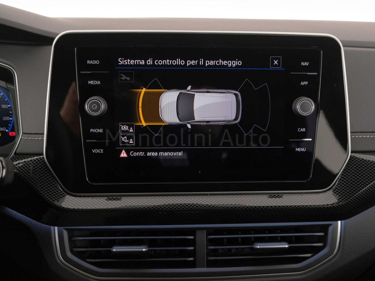 Volkswagen T-Cross 1.0 tsi 115cv r-line