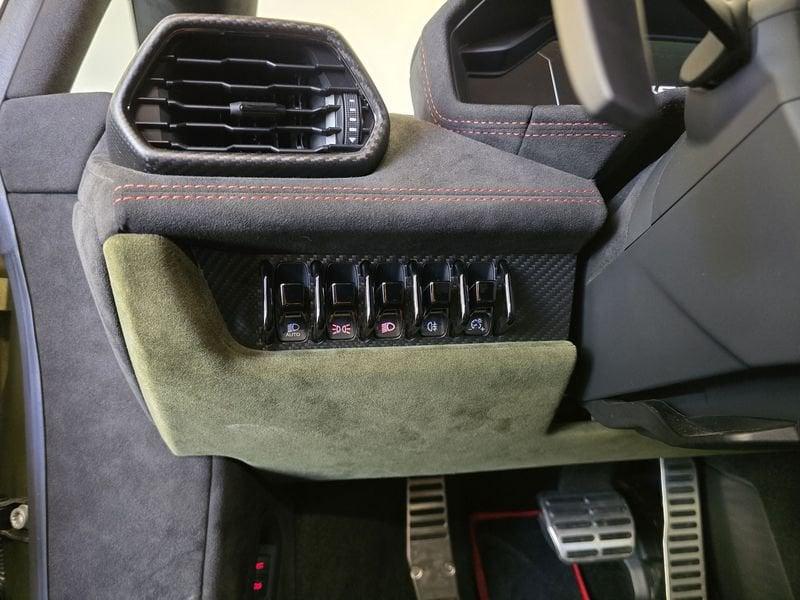 Lamborghini Huracan Sterrato Sterrato