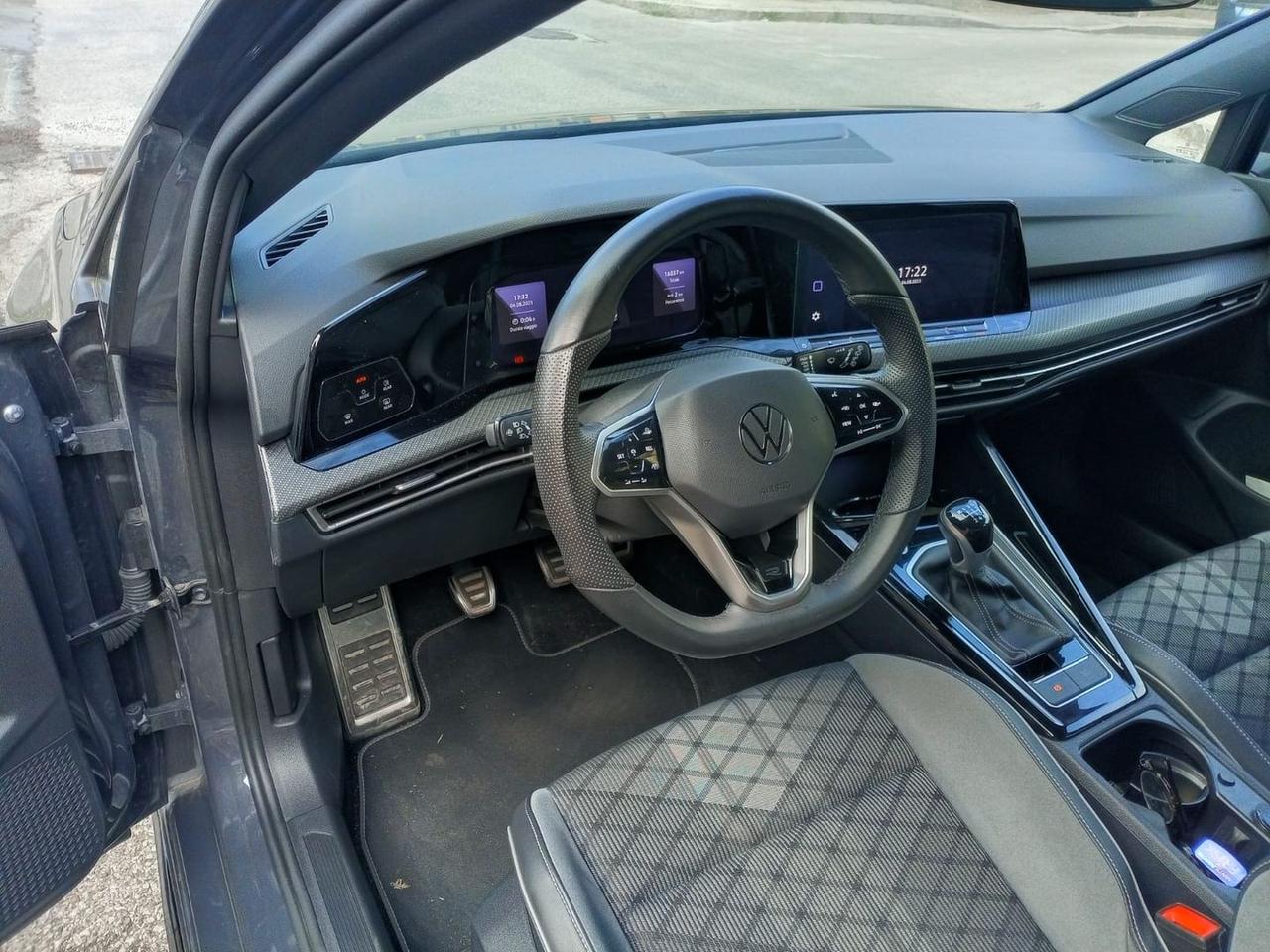 Volkswagen Golf R Line 1.5 TSI  #6470