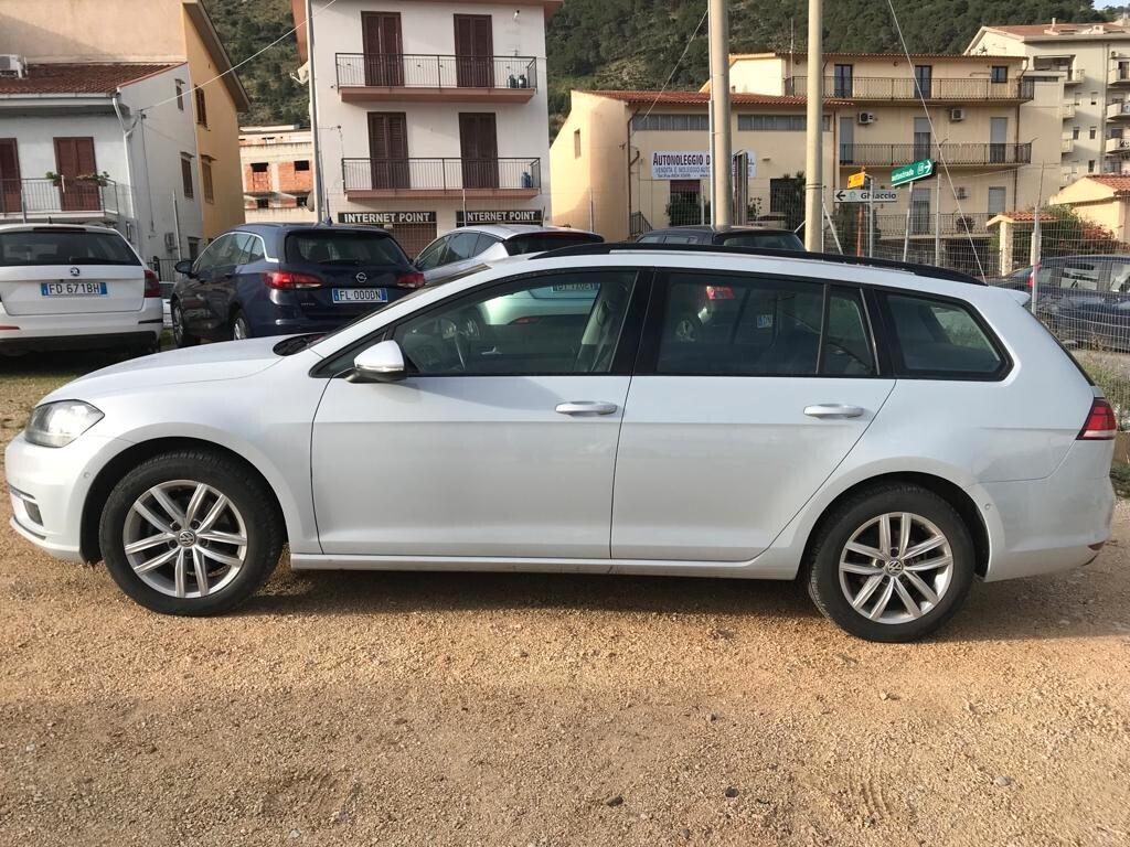 VOLKSWAGEN GOLF VARIANT 1.6 TDI 115 CV 2018 BUSINESS BMT SW EU6B € 8.000,00