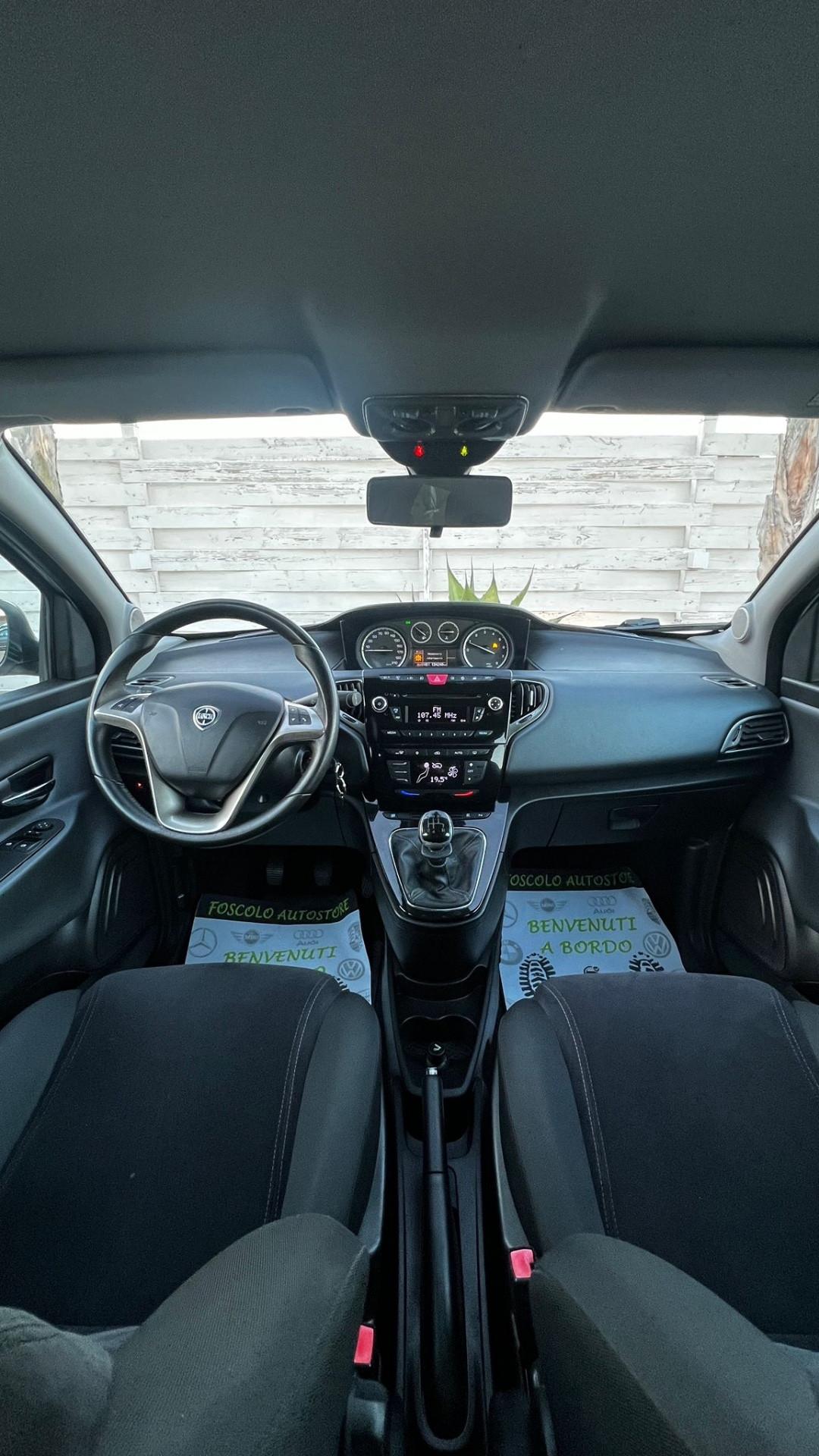 Lancia Ypsilon 1.2 benzina GPL