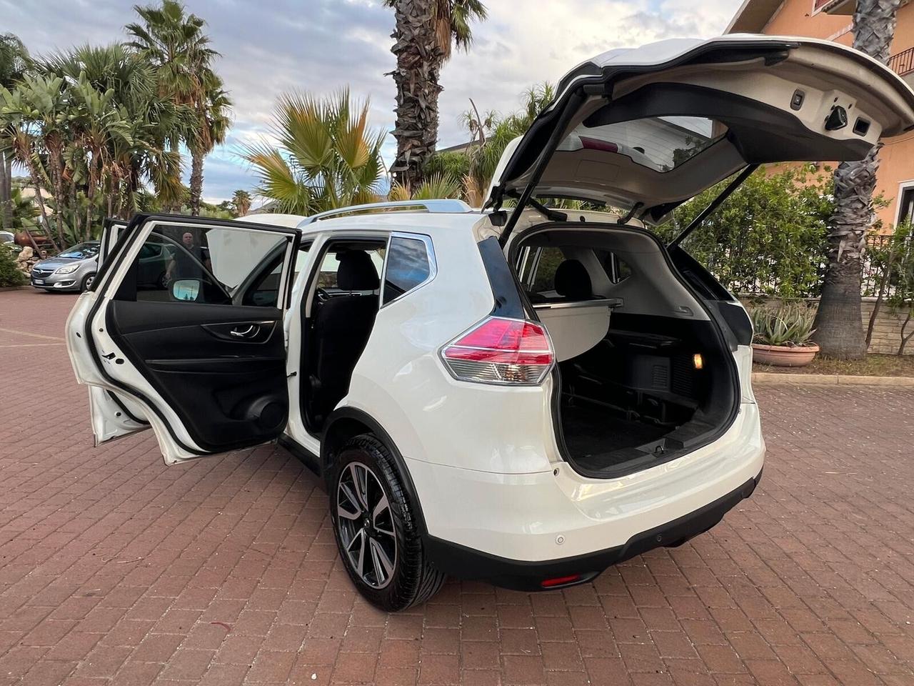 Nissan X-Trail 1.6 dCi 2WD Tekna