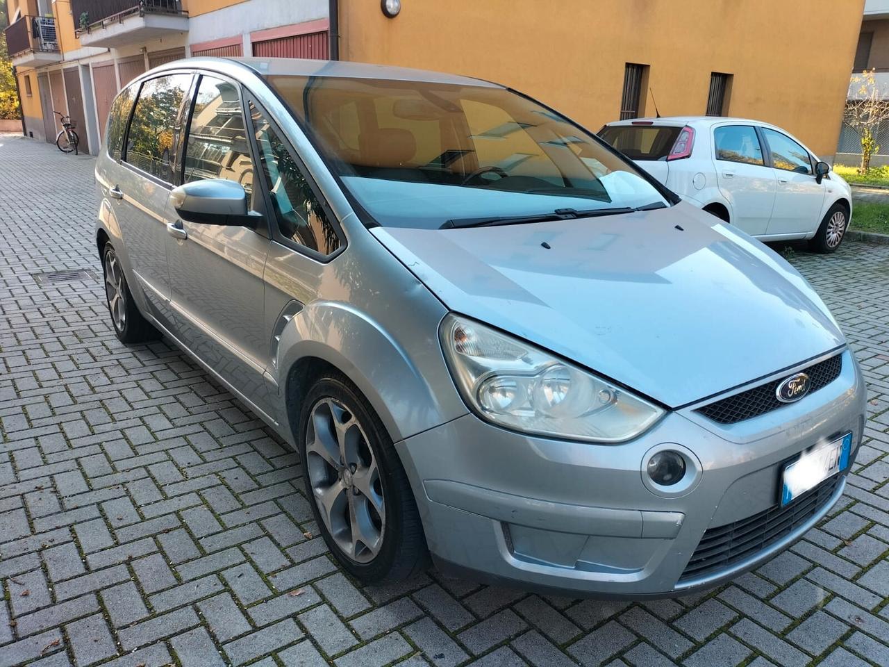 Ford S-Max 2.0 TDCi 140CV Titanium OK NEOPATENTATI