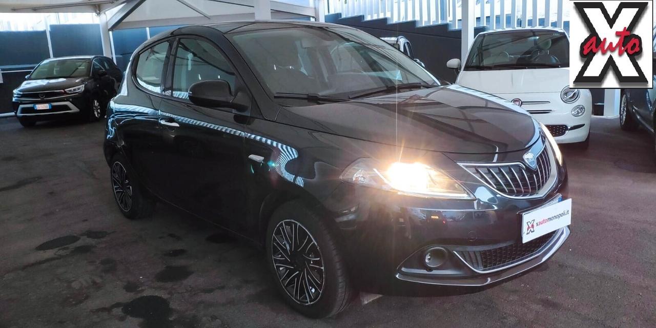 Lancia Ypsilon Gold 1.0 Hybrid/Benz 69 CV