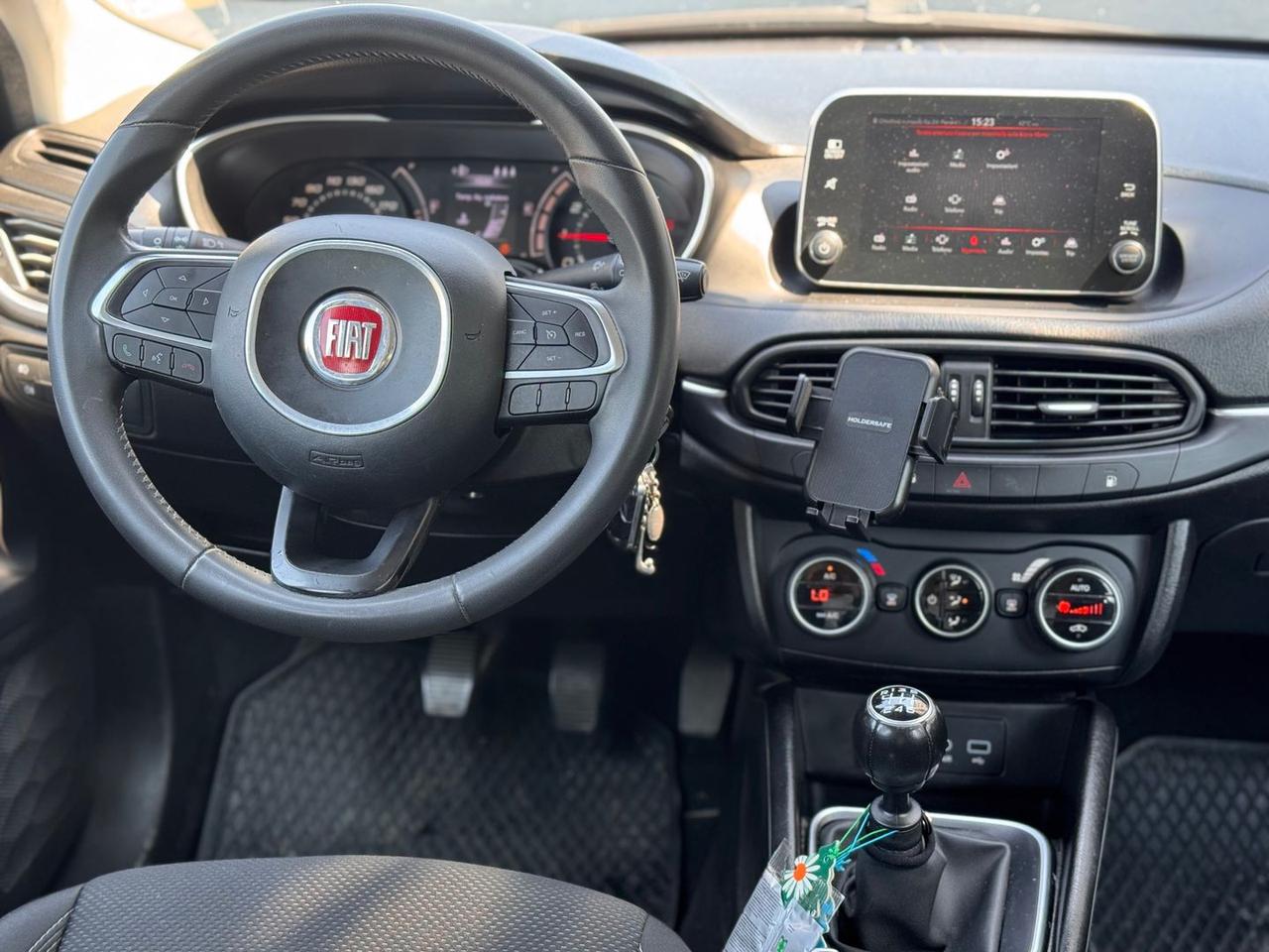 Fiat Tipo Lounge 1.4 Turbo LPG #11436