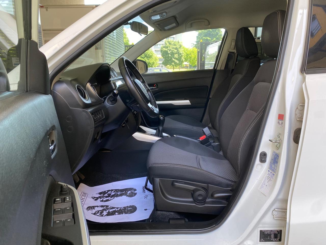 Suzuki Vitara 1.6 VVT V-Top