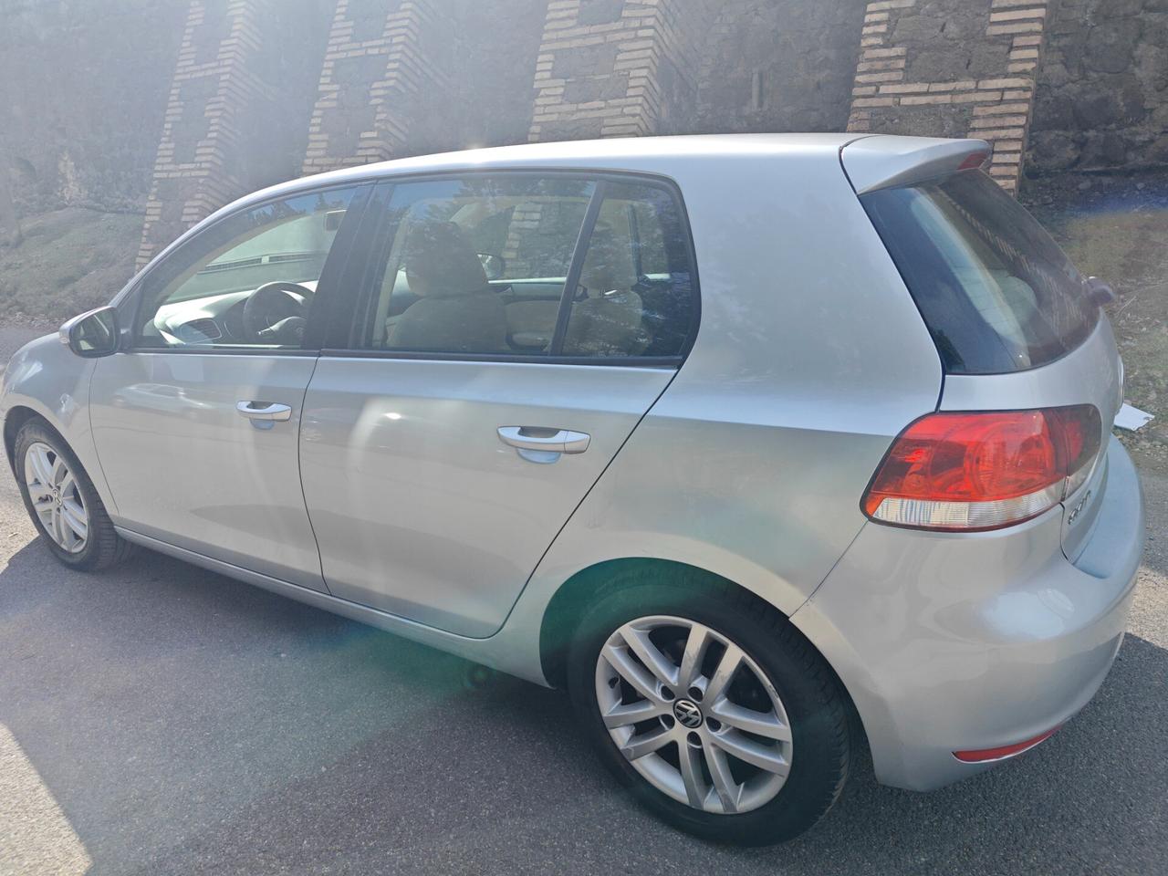 Volkswagen Golf 1.6 TDI DPF DSG 5p. Comfortline