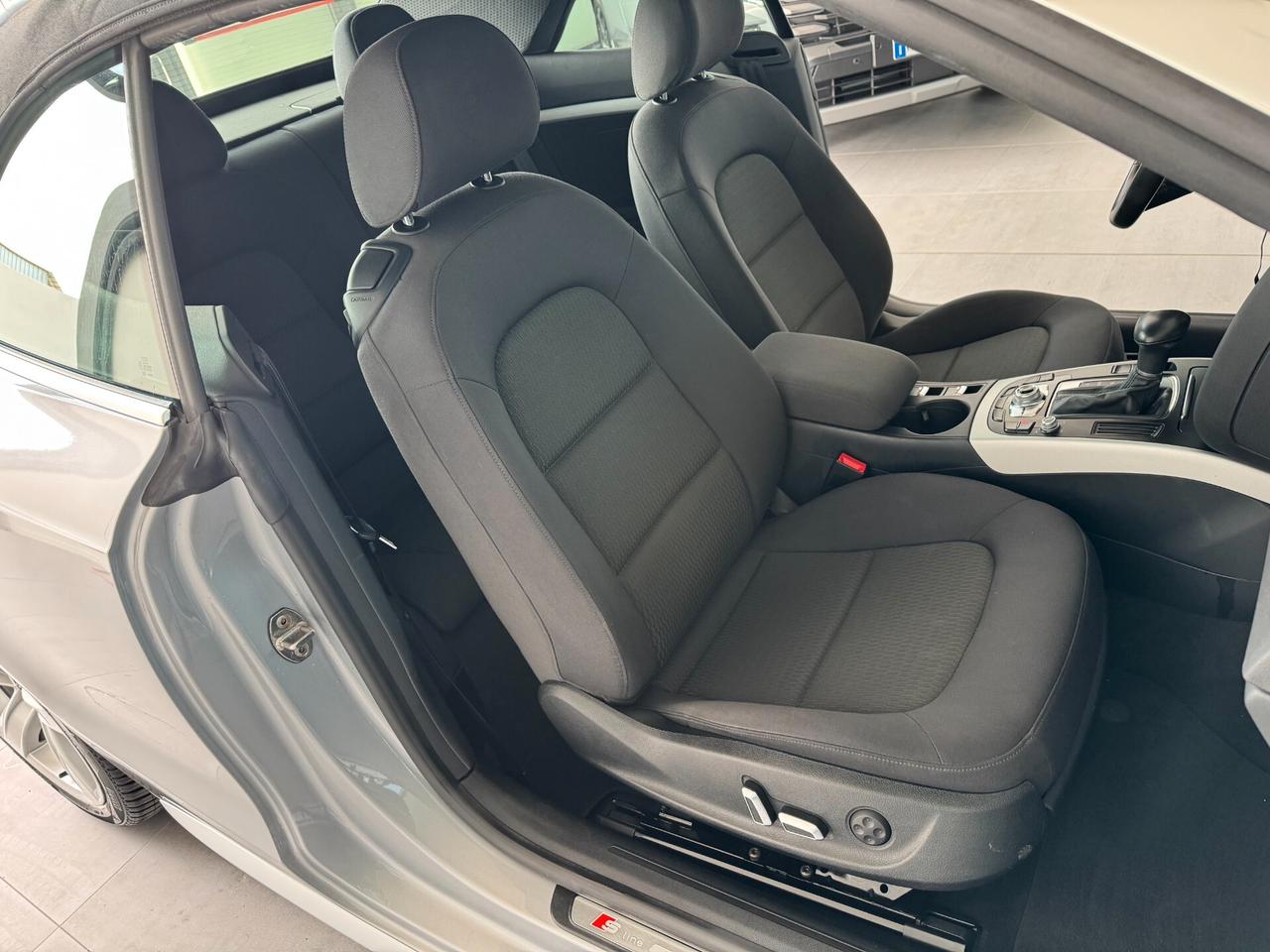 Audi A5 Cabrio 2.0 TDI clean diesel multitronic Business Plus