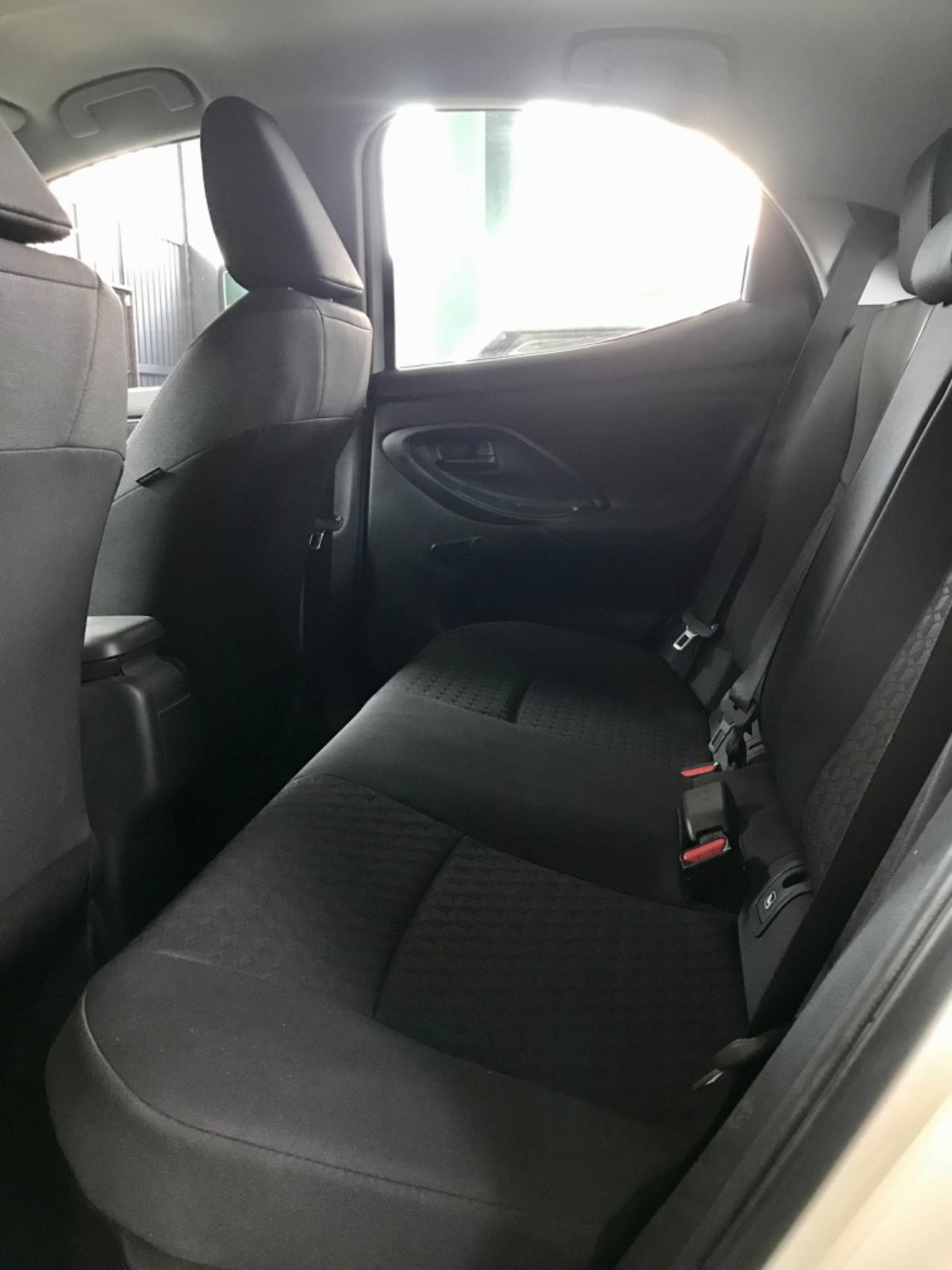 Toyota Yaris 1.5 Hybrid 5 porte Bellissima