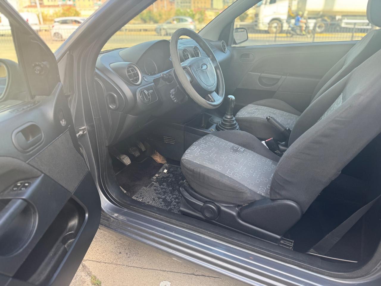 Ford Fiesta 1.4 TDCi 3p. Ghia