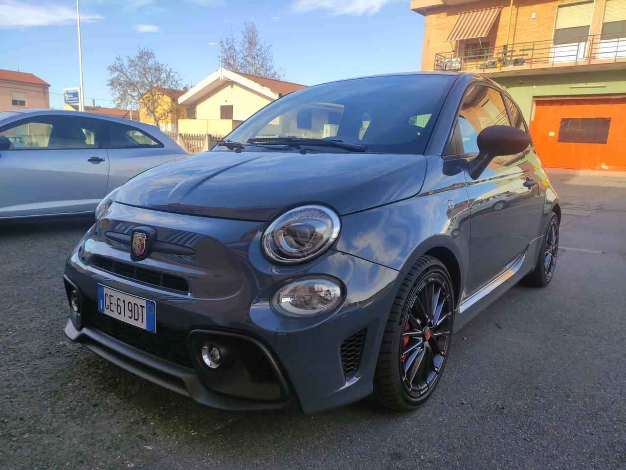 Abarth 595 1.4 Turbo T-Jet 180 CV Competizione