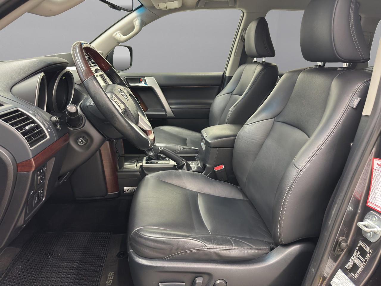 Toyota Land Cruiser 5p 2.8 d-4d Style auto