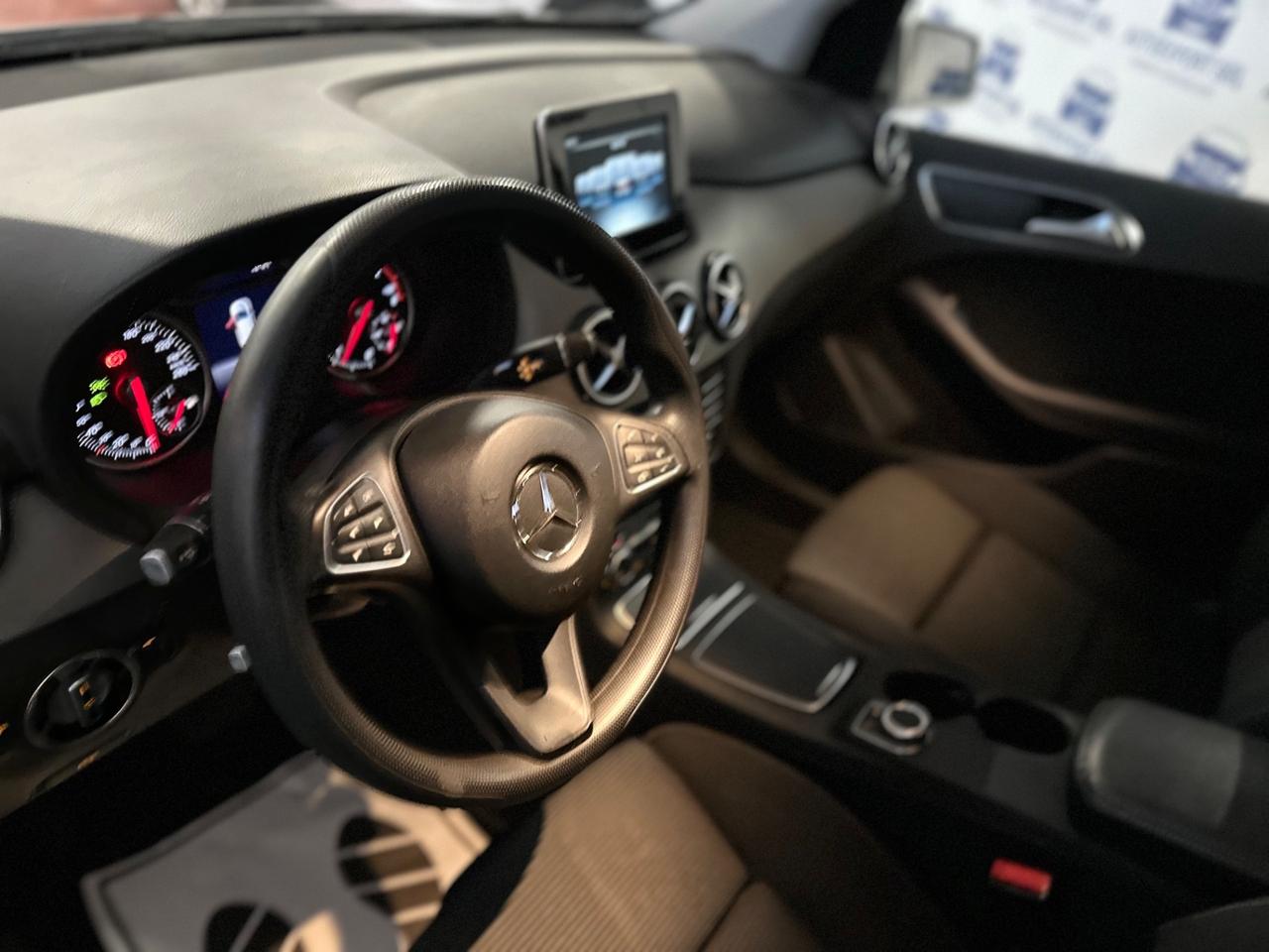 Mercedes-benz B 180 d Automatic Premium/2018