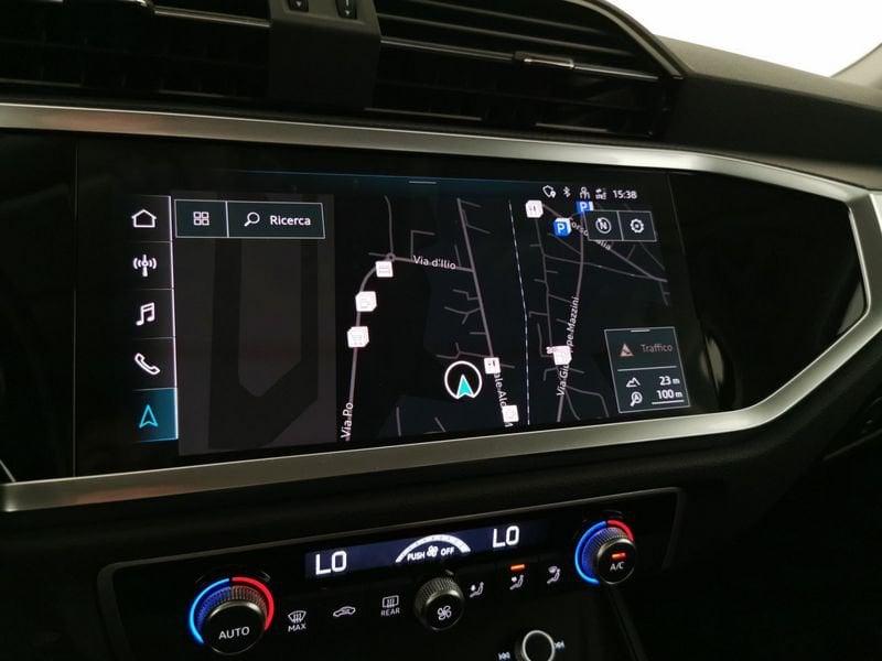 Audi Q3 35 2.0 tdi Business Advanced s-tronic