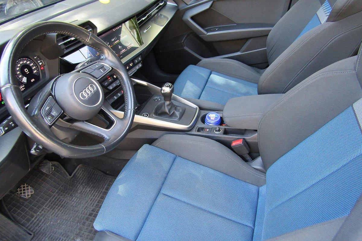 AUDI A3 SPB 30 TDI Business