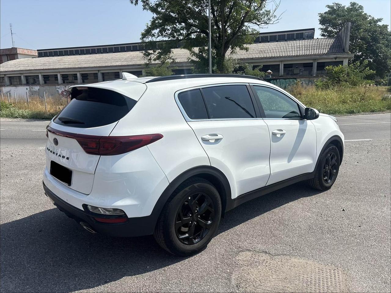 Kia Sportage 1.6 CRDI Mild Hybrid Black Edition