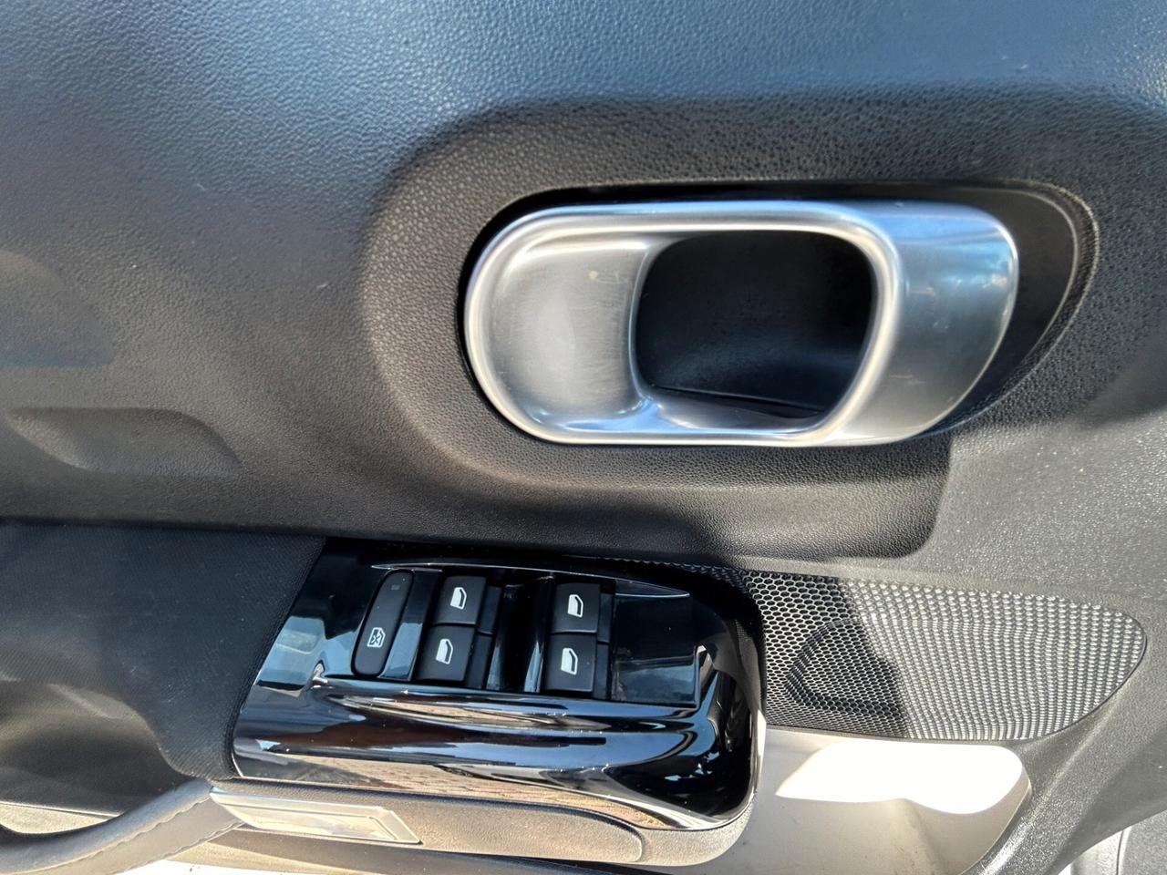 Citroen C3 PureTech 83 S&S Shine "FINO AL 15/08 P.P. INCLUSO NEL PREZZO"