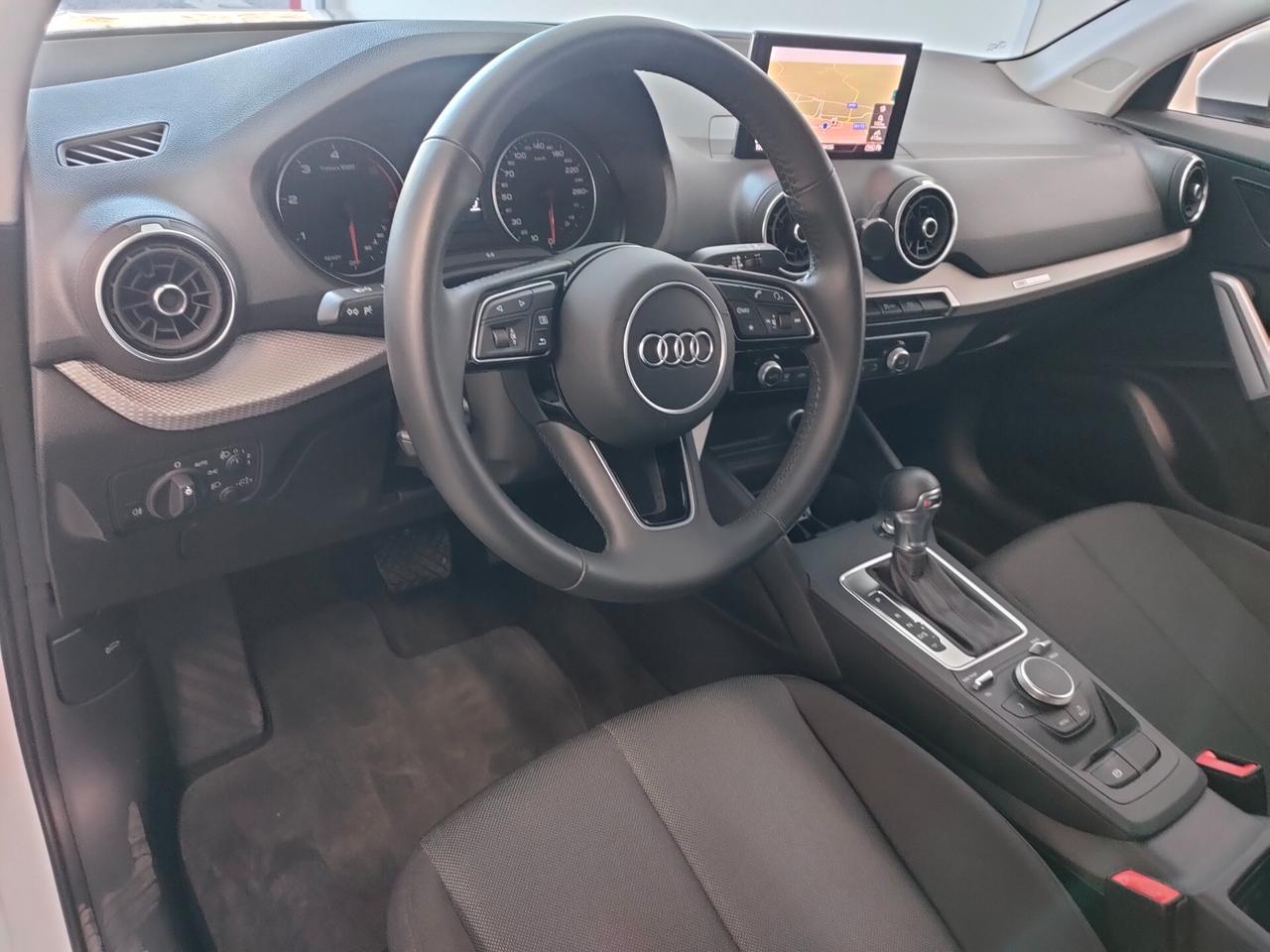 Audi Q2 30 TDI S tronic Business