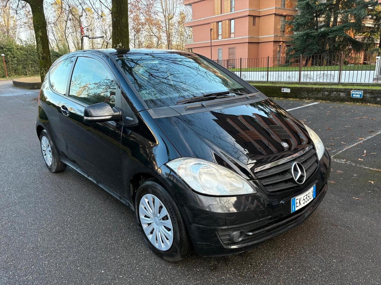 Mercedes-benz A 160 BlueEFFICIENCY Coupé Elegance