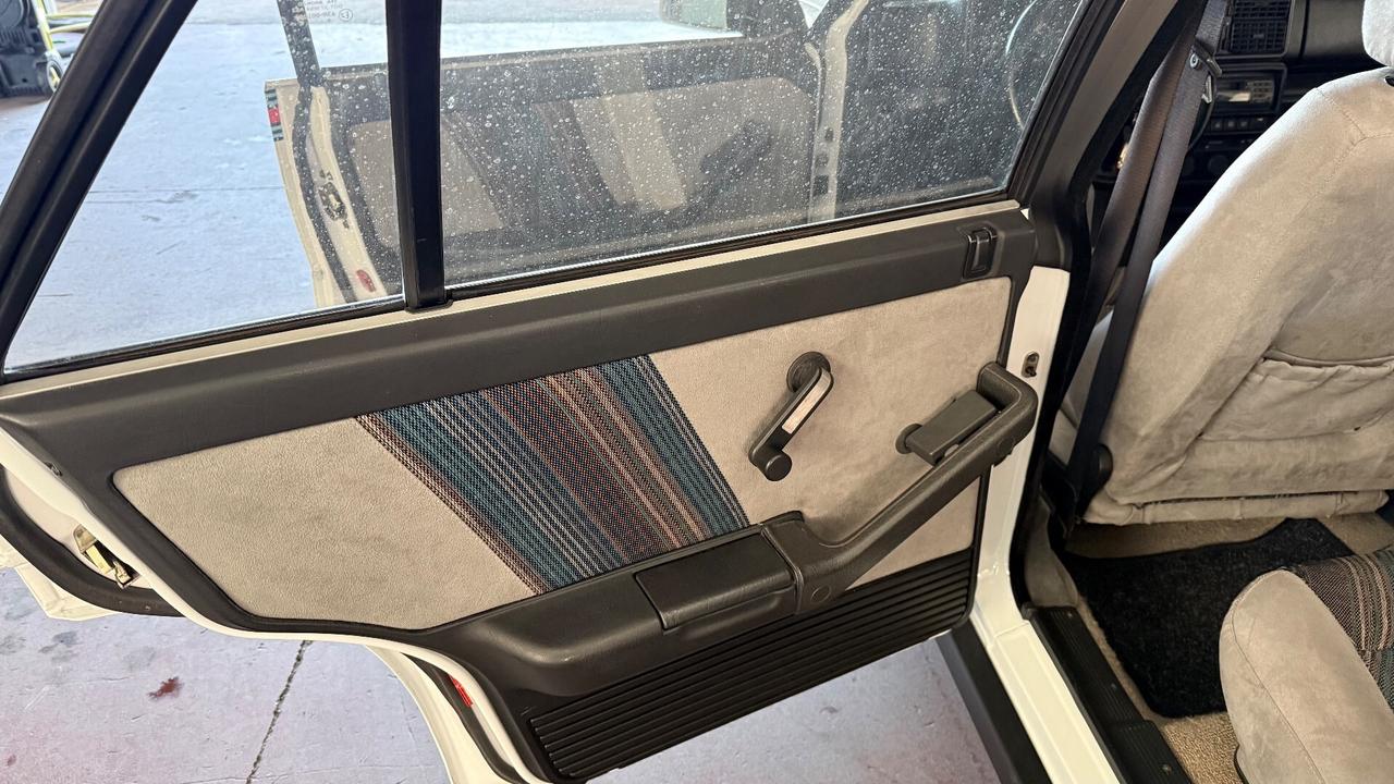 Lancia Delta S4 2.0 i.e. turbo 16V cat 5 porte HF