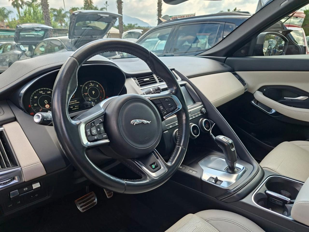 Jaguar E-Pace 2.0D 150 CV AWD aut. R-Dynamic