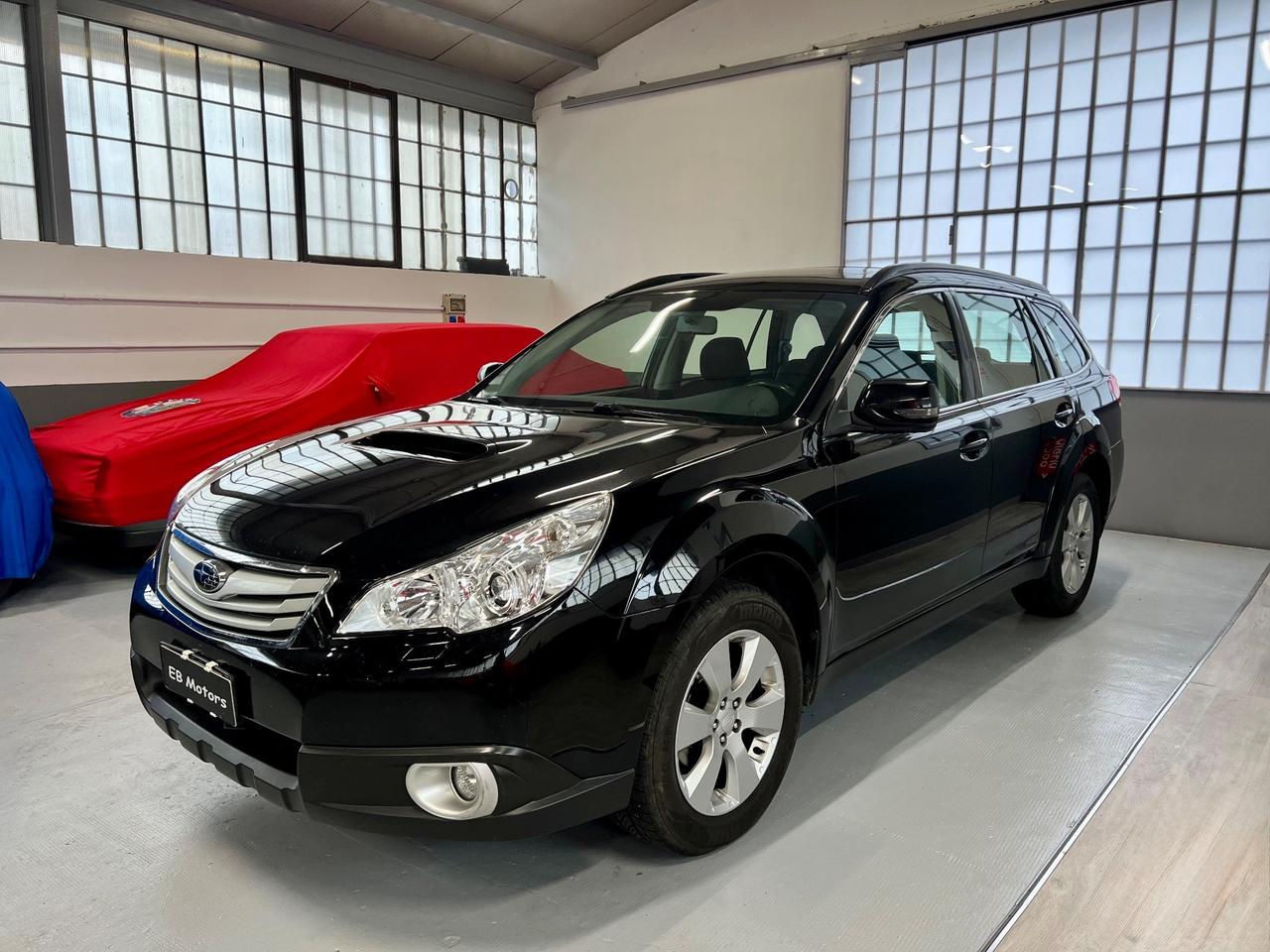 Subaru OUTBACK 2.0D 150cv Trend Limited 6m 4WD