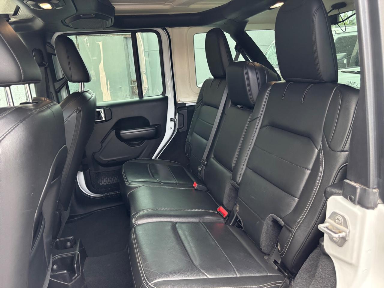 Jeep Wrangler 2.2 Mjt II Sport