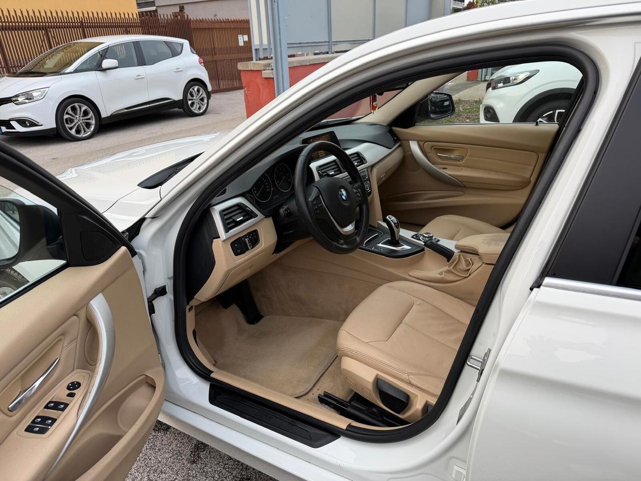 Bmw 320 320d Touring Business Advantage aut.