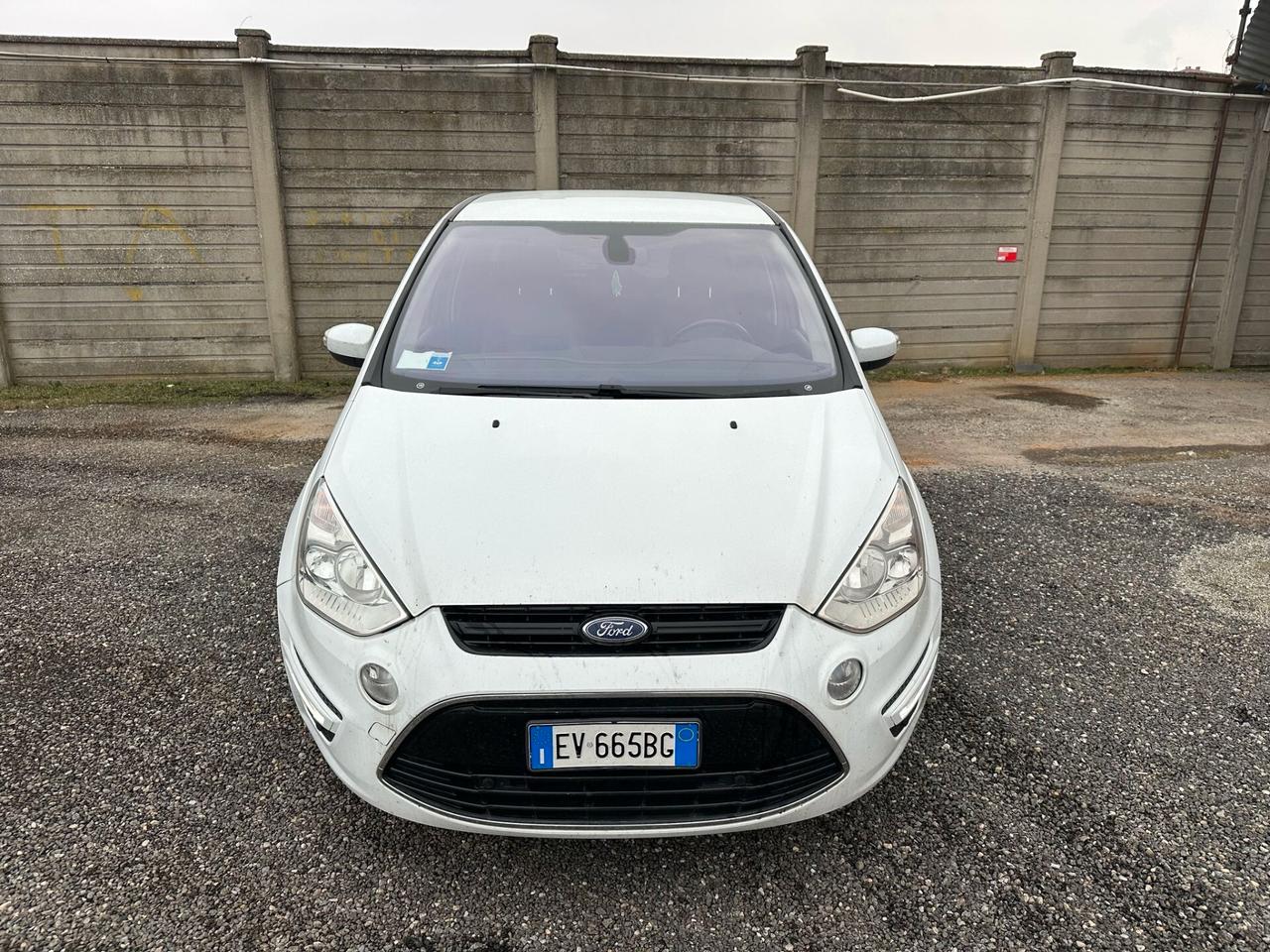 Ford S-Max 2.0 TDCi 163CV New Titanium