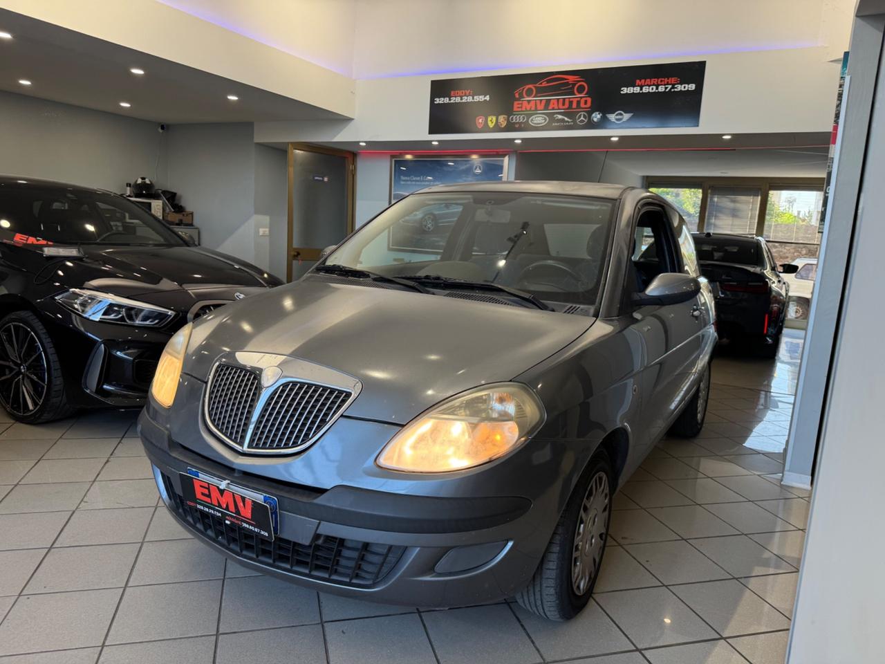 Lancia Ypsilon 1.2 frizione nuova dimostrabile in fattura