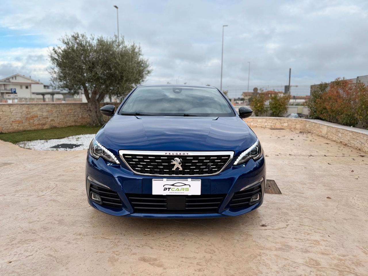 Peugeot 308 1.5 BlueHDi 130cv GT Line Led*Carplay*Full