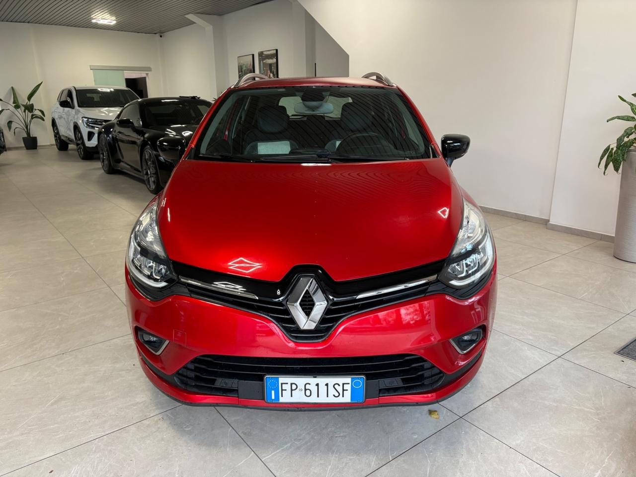 Renault Clio Sporter dCi 8V 90 CV Duel2