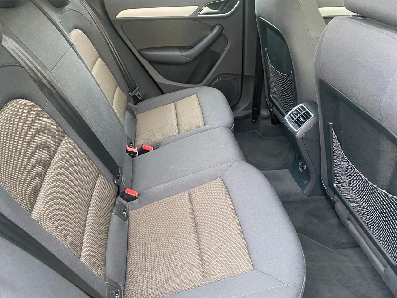 Audi Q3 2.0 TDI 150 CV quattro S tronic Sport