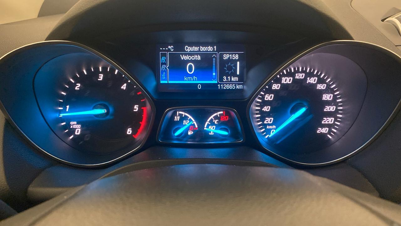 Ford Kuga 2.0 TDCI 120 CV **112.000 KM** TITANIUM 2016