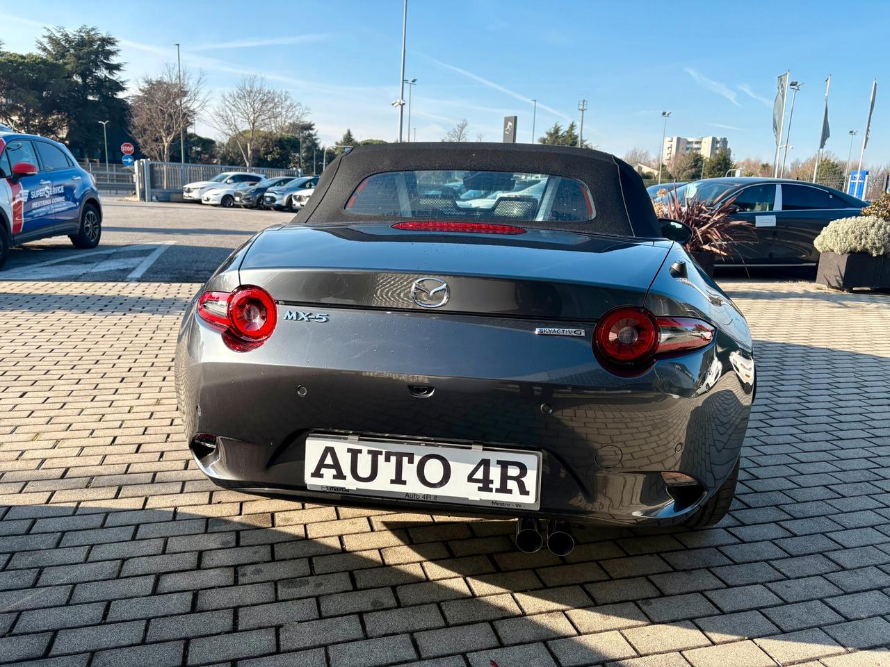 Mazda MX-5 1.5L Skyactiv-G Homura