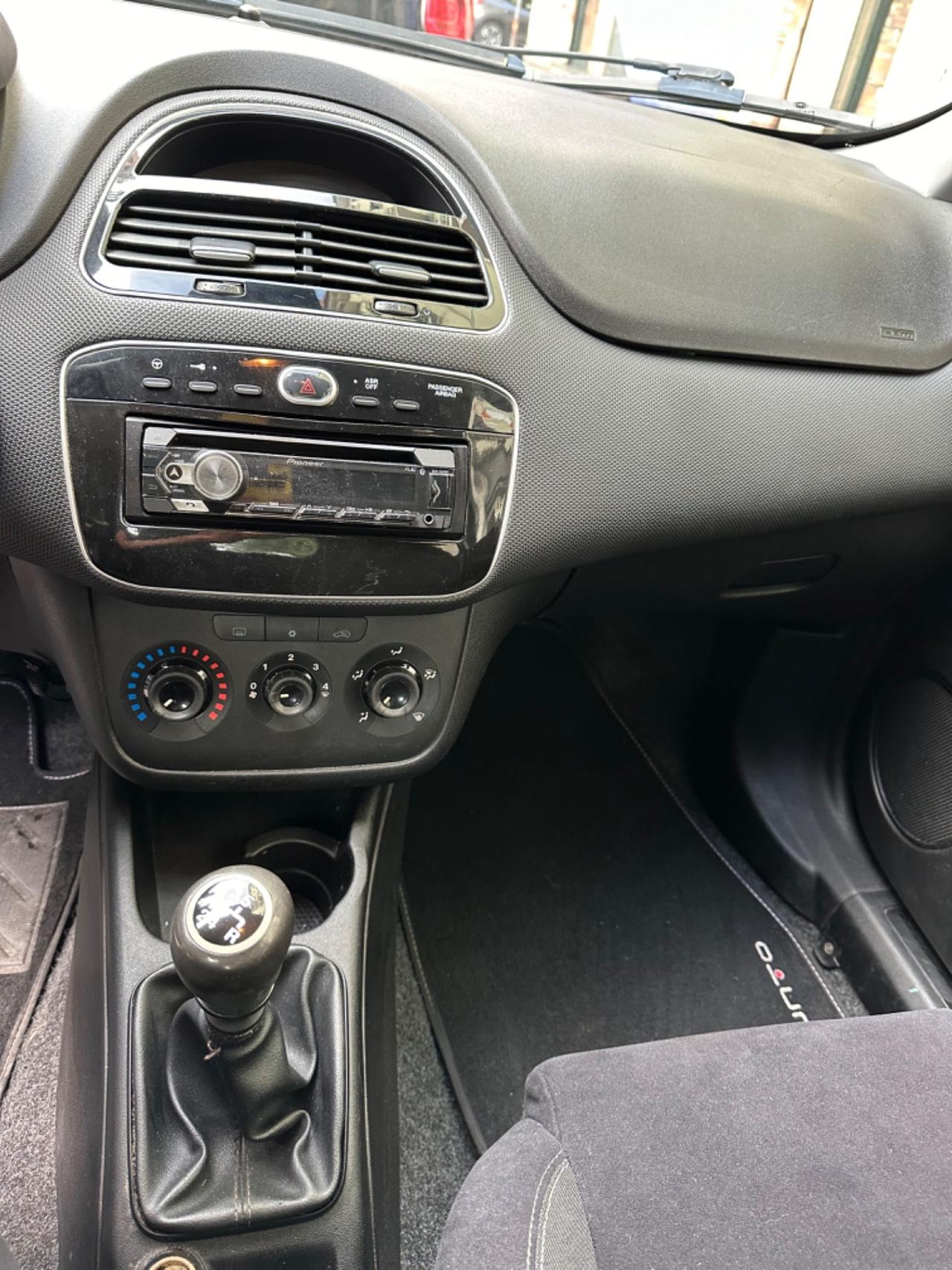 Fiat Punto euro 6 NEOPATENTATI garanzia