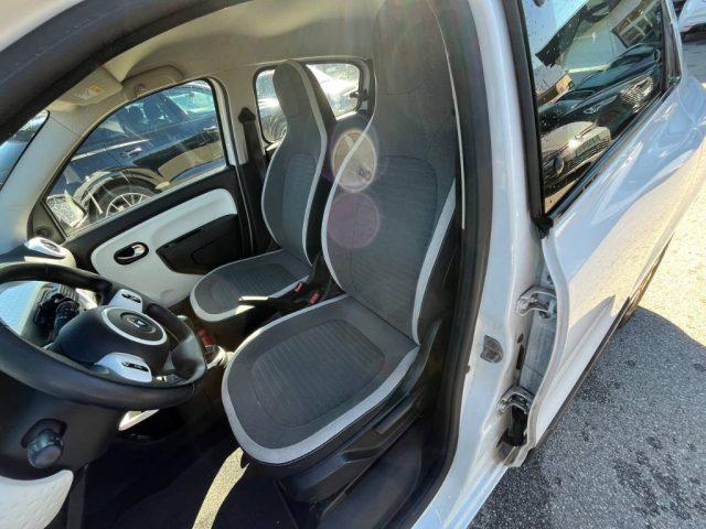 RENAULT Twingo Twingo 1.0 SCe Dynamique