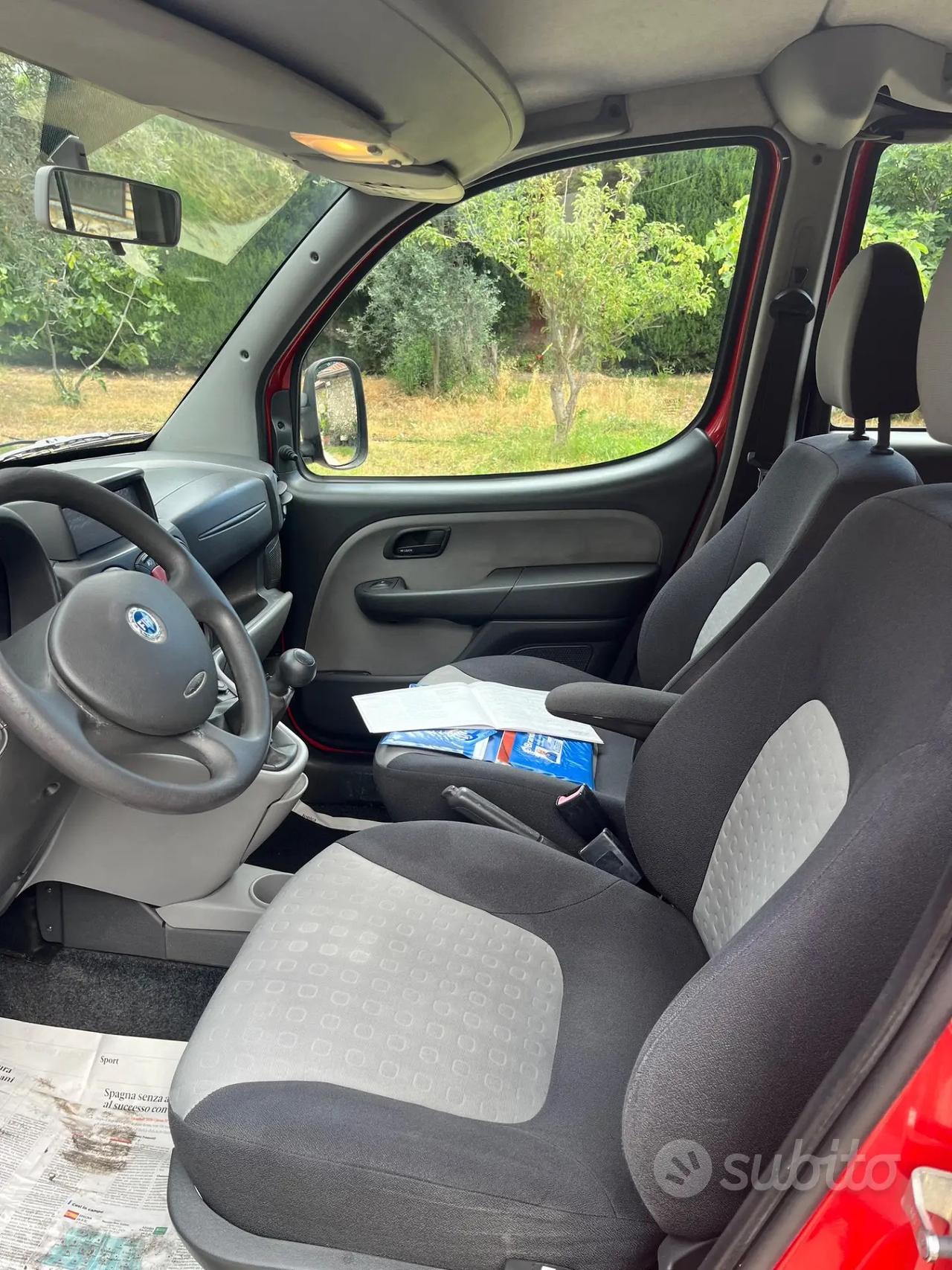 Fiat Doblo 1.3 MTJ 85CV EURO4 POCHI KM 1PROPR NUOV