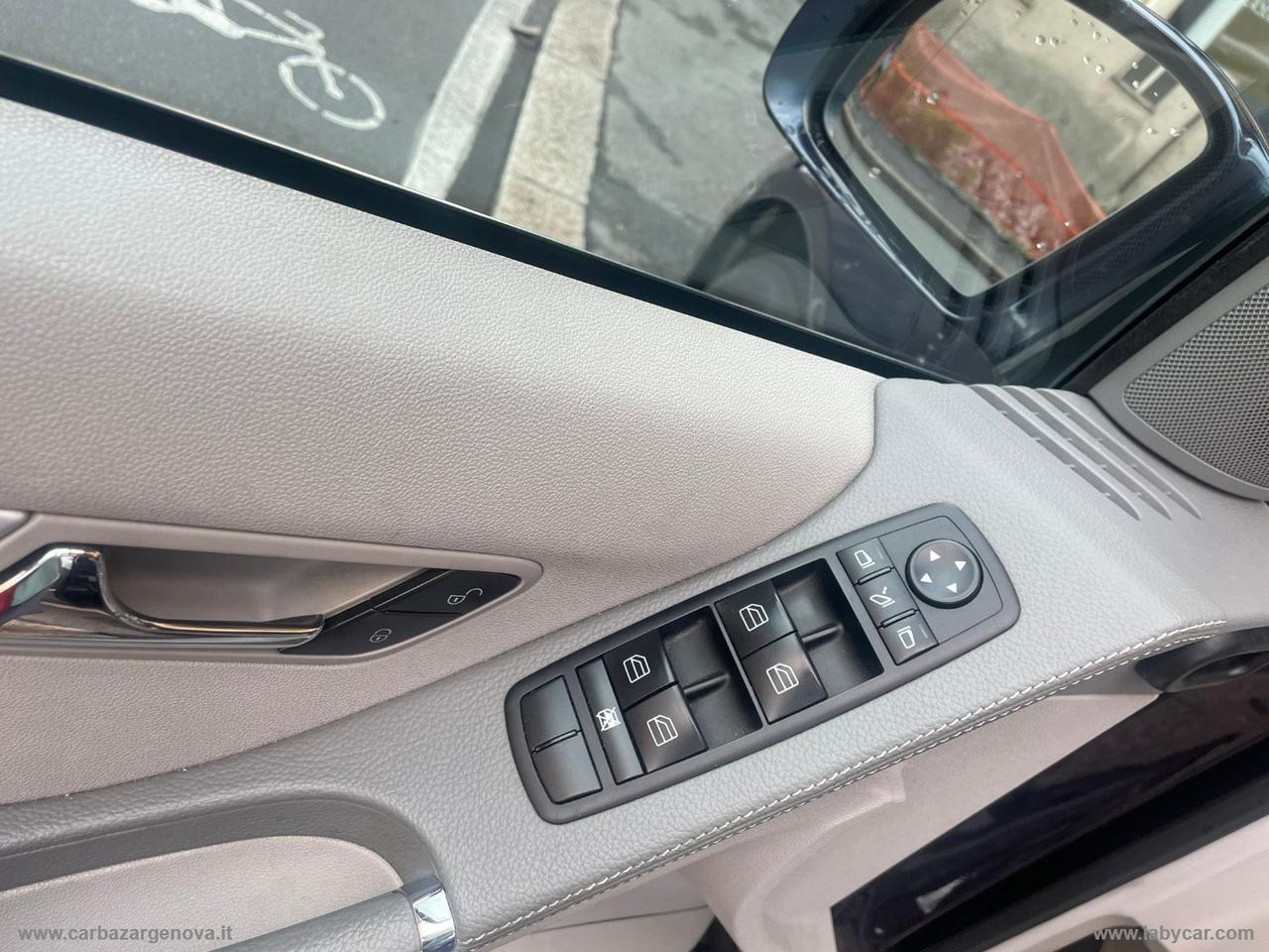 MERCEDES-BENZ R 320 CDI 4Matic