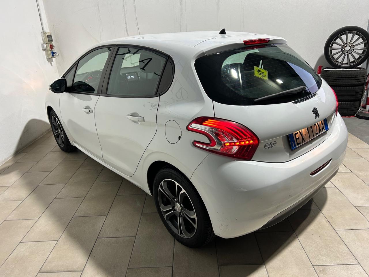 Peugeot 208 PureTech 82 5 porte Access