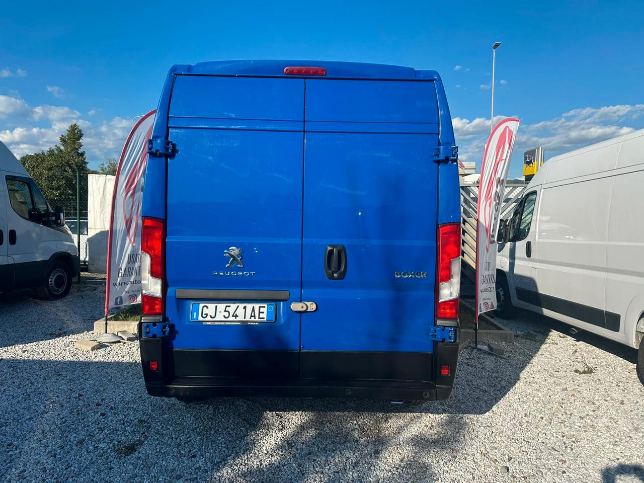 Peugeot Boxer 330 2.2 BlueHDi 140 S&S PC-TM Furgone