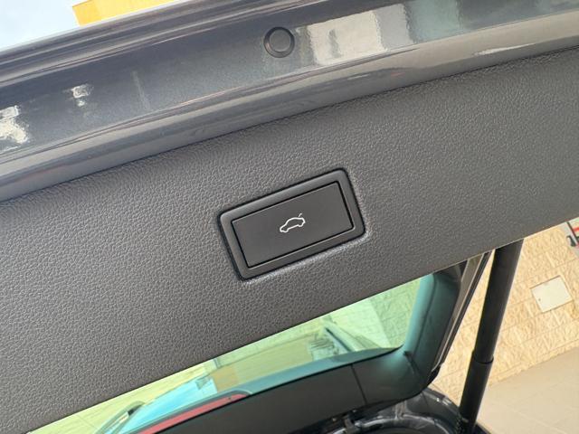 VOLKSWAGEN Tiguan 2.0 TDI 150 CV SCR DSG Elegance VIRTUAL